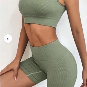 Amazing material workout/yoga set